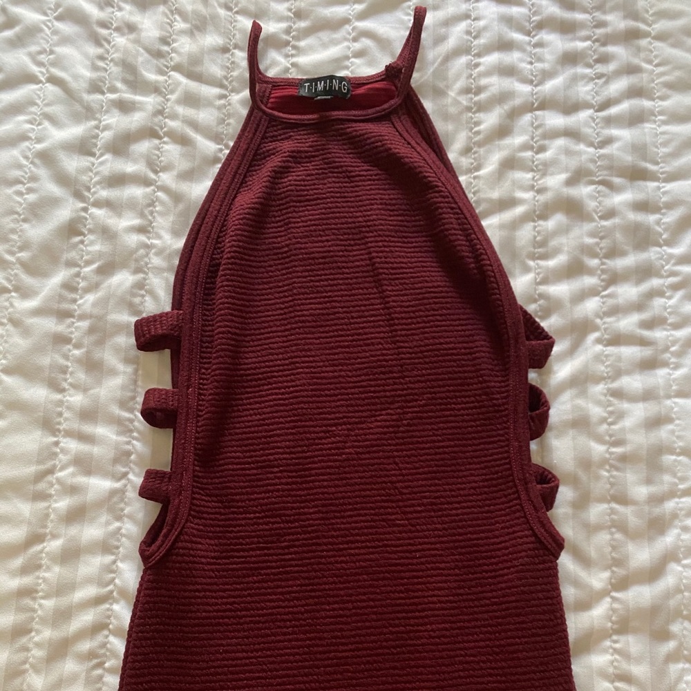Red bodycon dress with open side detail - Sz Small